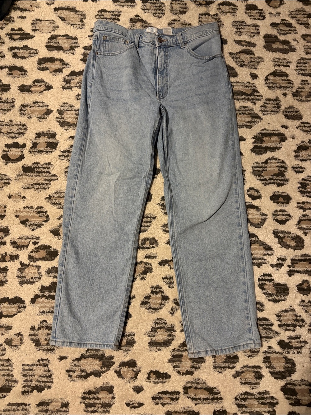 Time and Tru Light Blue Straight-Leg Men’s Jeans